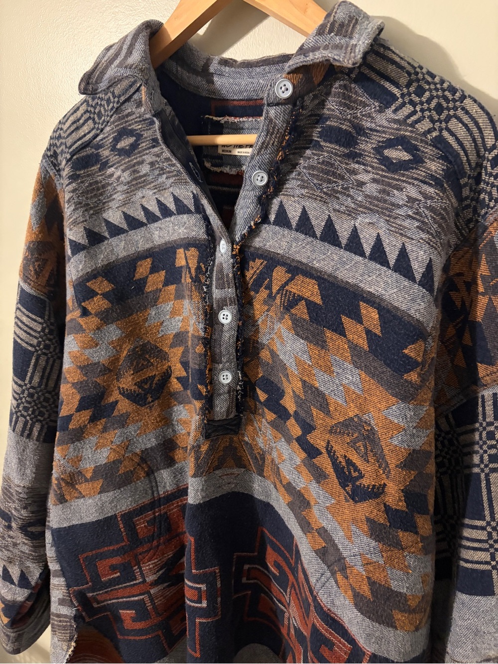 We The Free Arizona sky medium Aztec Button-Front Pullover in Navy, Gray & Brown - Picture 3 of 8